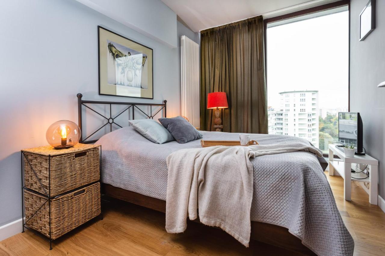 Apartament Triton Park Warsawa Bagian luar foto