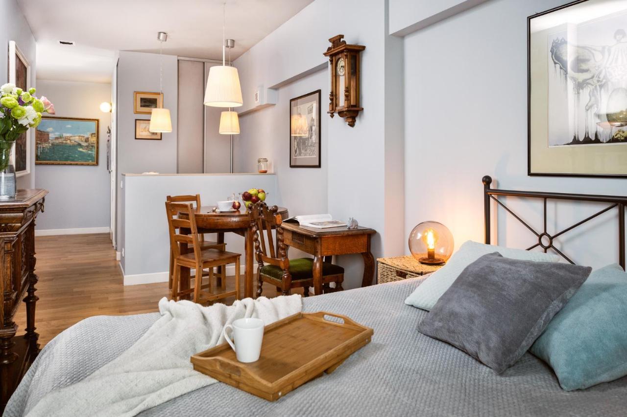 Apartament Triton Park Warsawa Bagian luar foto